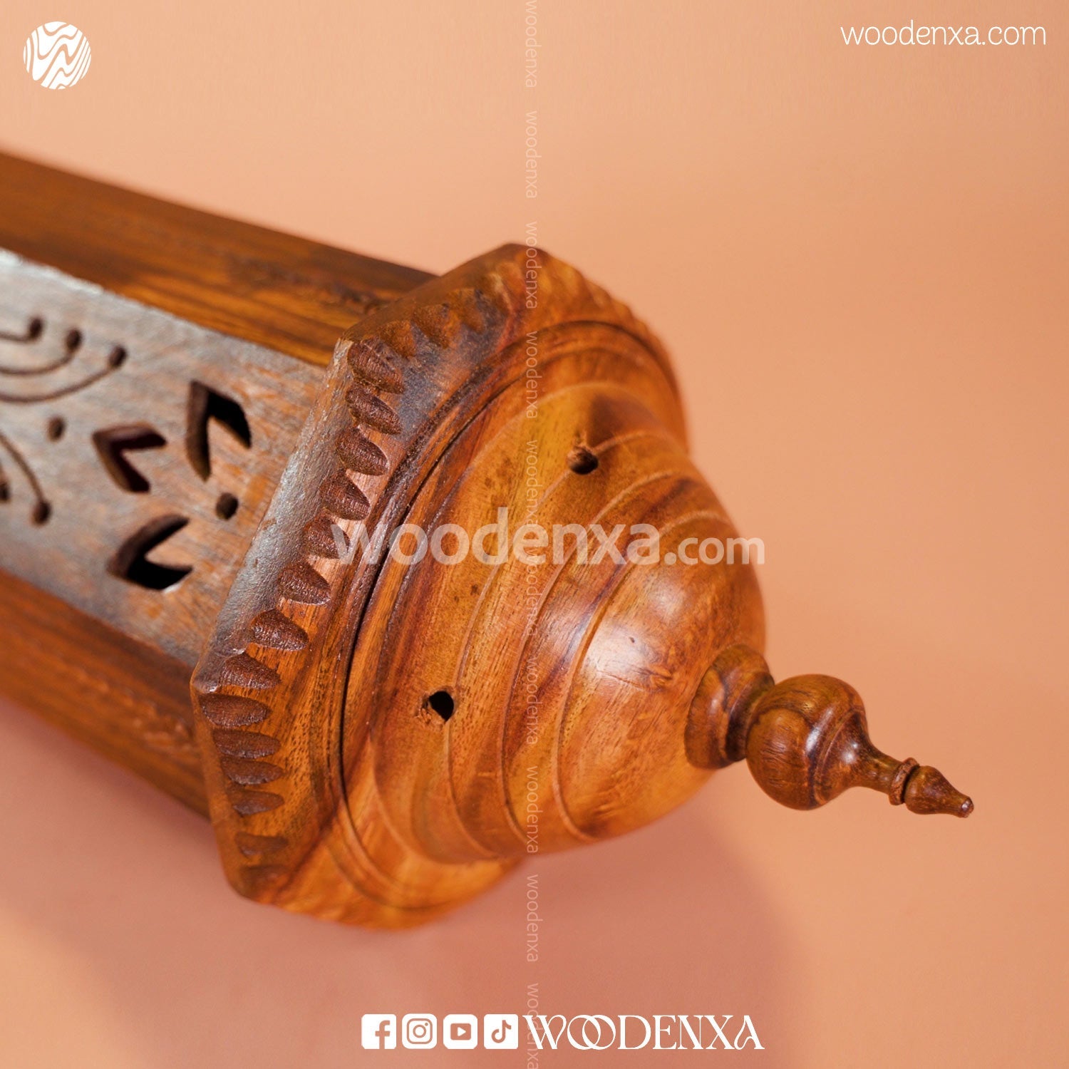 Rounded Wooden Table Lamp