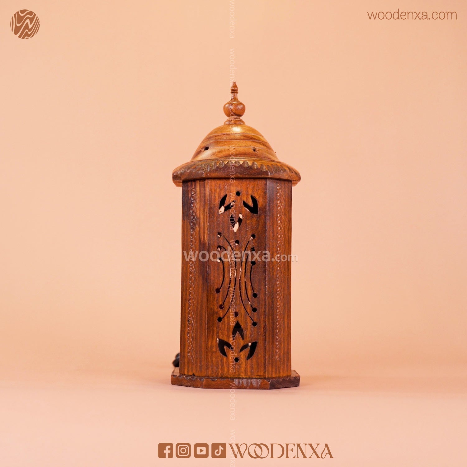Rounded Wooden Table Lamp
