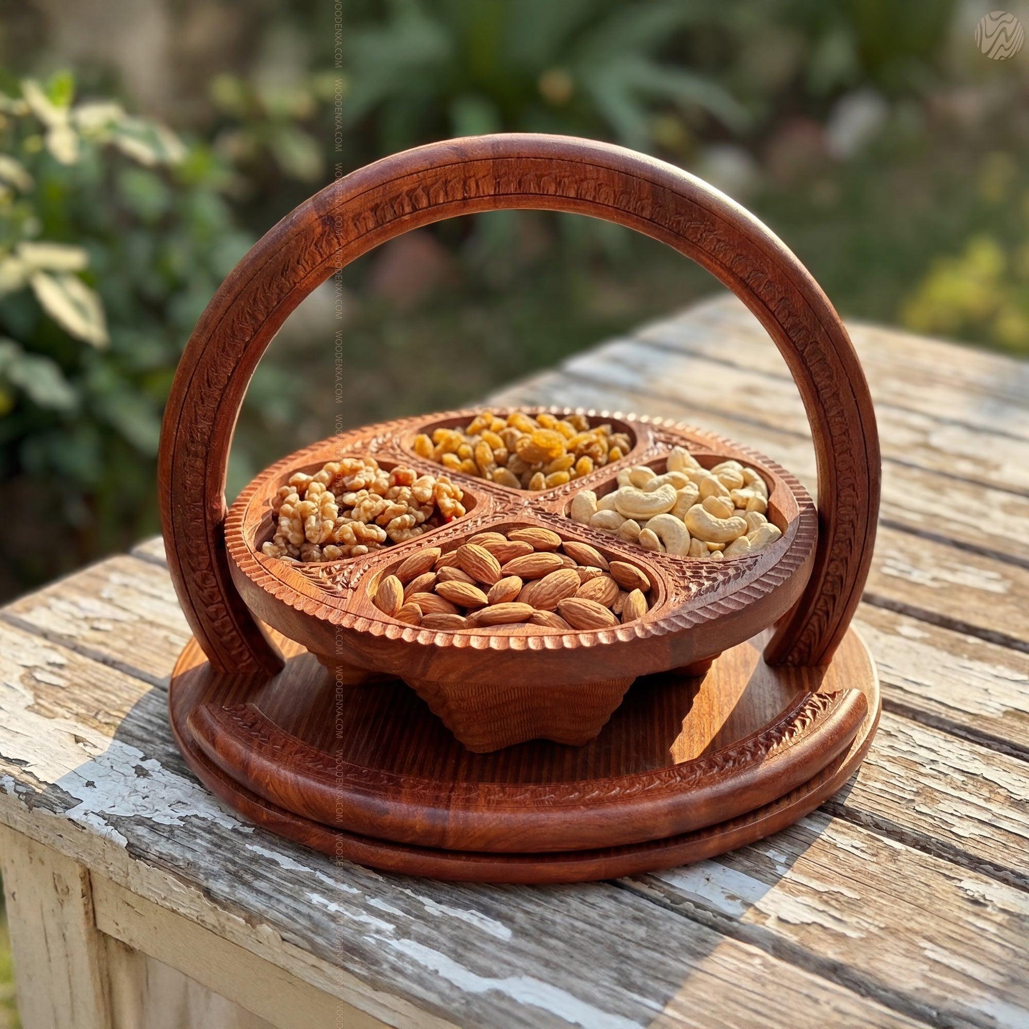 Heart Style Wooden Dry Fruit Basket