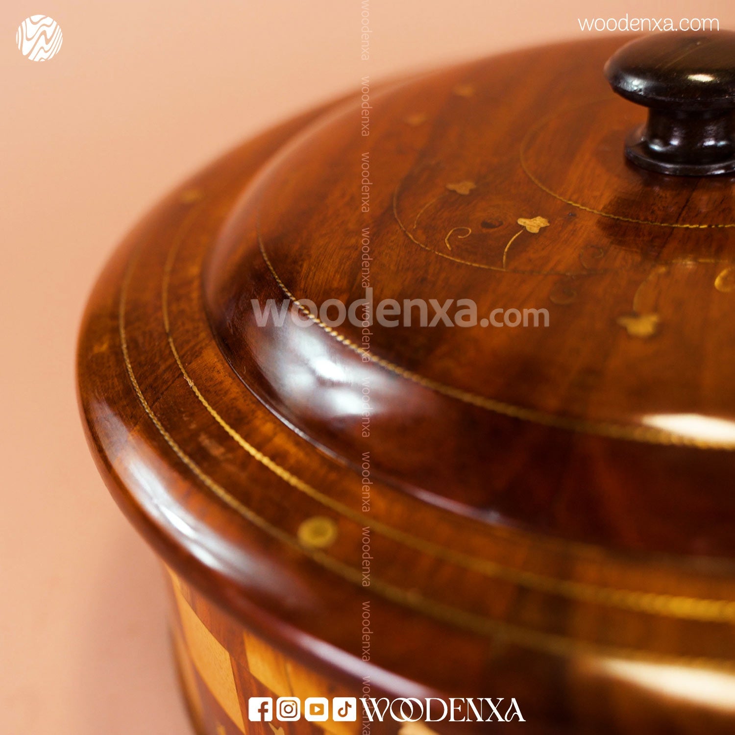 Wooden Hot Pot