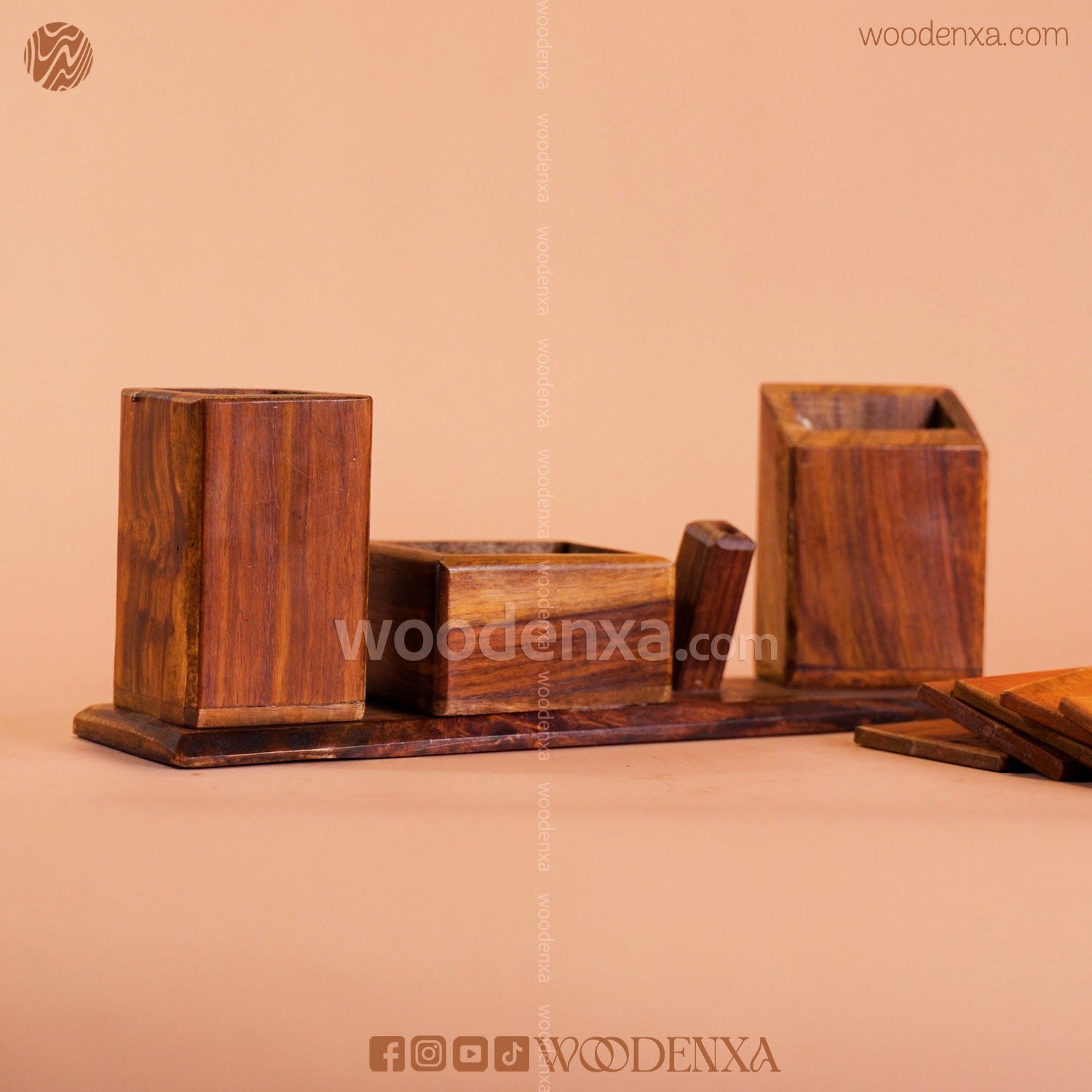 Office Desk Organizer with Pen Holder